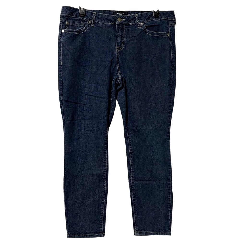 Torrid Womens Size 20S  Medium Wash Mid-Rise Skinny Denim Jeans